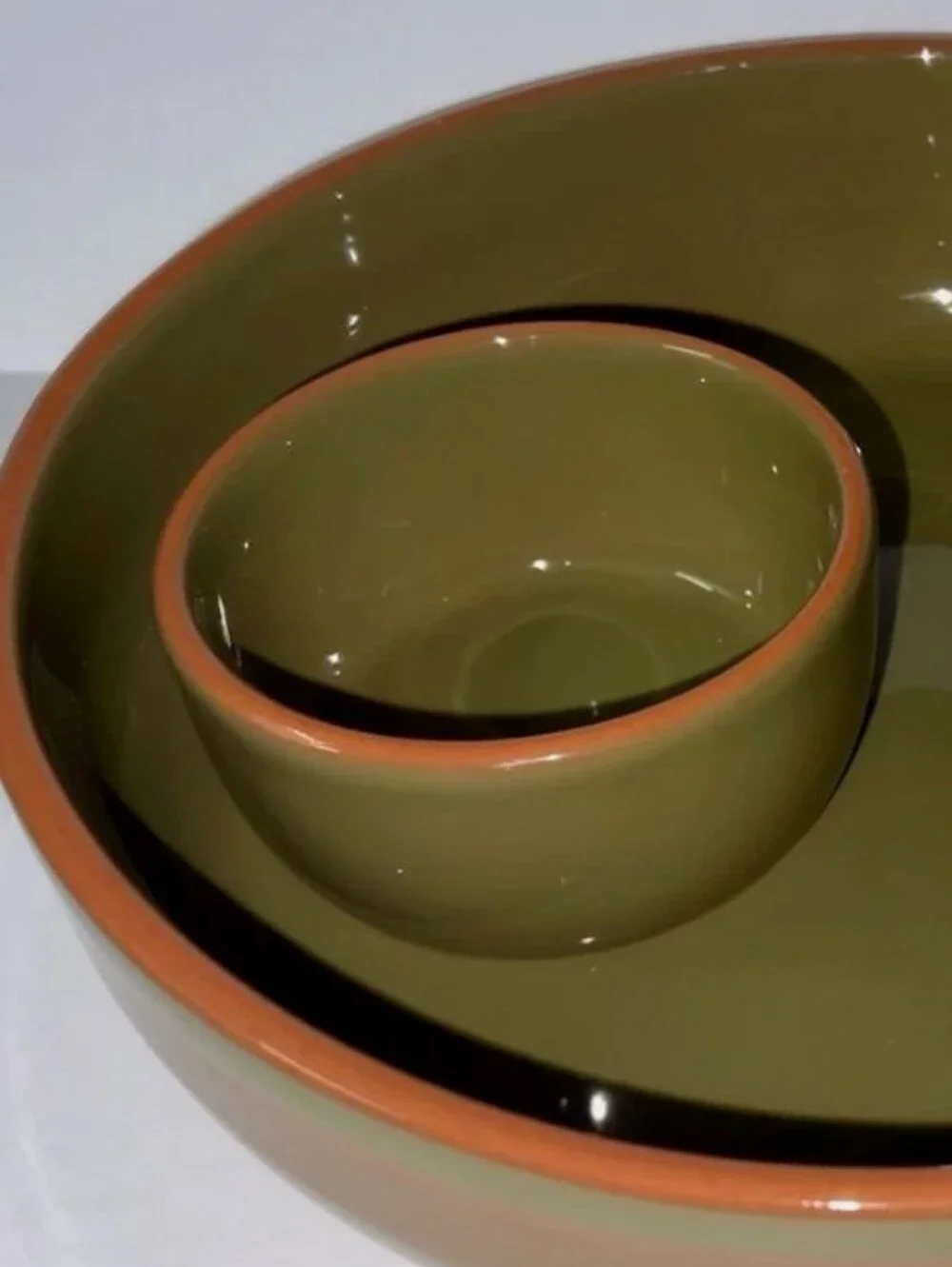 Terracotta Pottery Chip & Dip Serve Bowl Olive/Brown 10.5